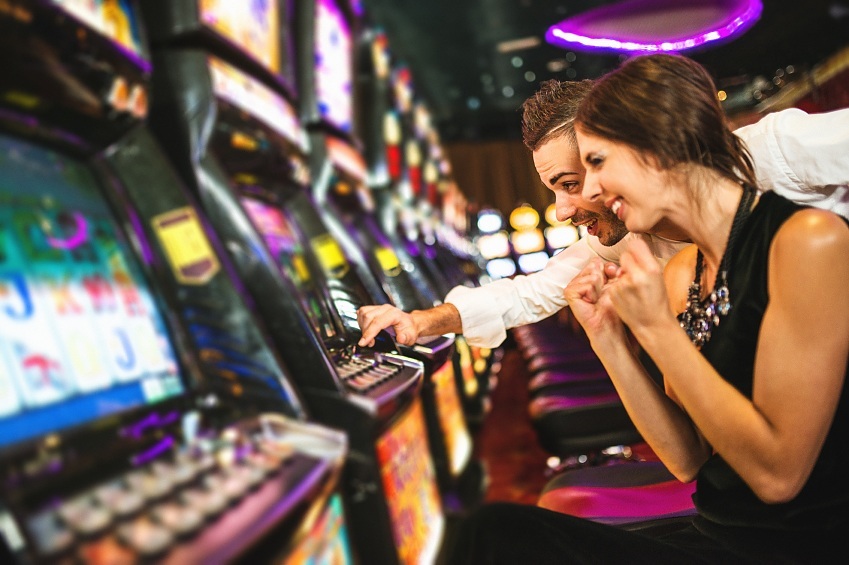 fast289 เว็บเดิมพันที่รวมเกมออนไลน์ทุกรูปแบบ เหมาะสำหรับทั้งมือใหม่และมือโปร